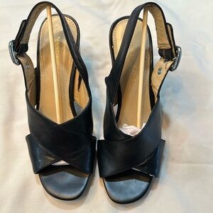 Leather heel sandals